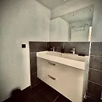 Le Clos De L'olivier Nocleg ze śniadaniem *